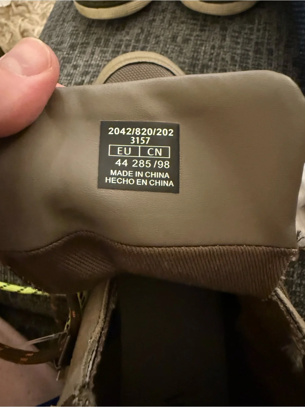 Men's Tan Hiking Boots with Yellow Laces - Zara
